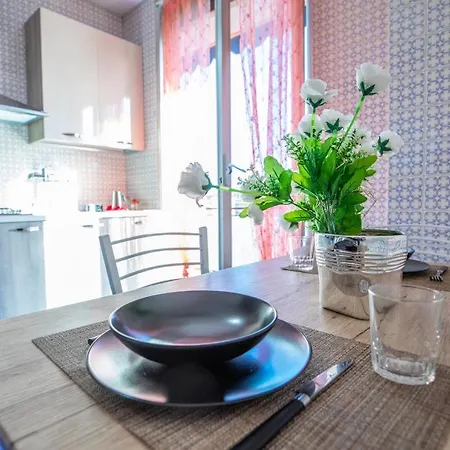 H11 Sole E Mare - Parcheggio Coperto Apartment Sanremo